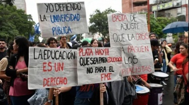 Luego de rechazar una oferta salarial “mísera”, los universitarios apuntan toda su fuerza a la marcha