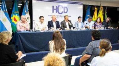 Realizan una sesión especial “en defensa de la Universidad Pública” en la UNAB