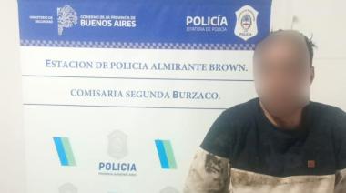 Detienen a dos delincuentes que intentaron robar en una casa