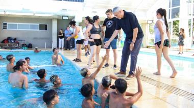 Críticas a Ferraresi tras su polémica medida: Sólo con impuestos al día, los vecinos pueden acceder a los polideportivos municipales
