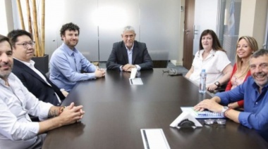 Ferraresi piensa en profundizar relaciones con China