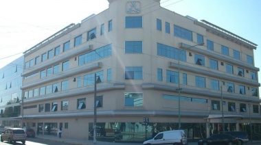 Motochorros balearon a una mujer en frente de sus hijas en Temperley: piden cadena de oración