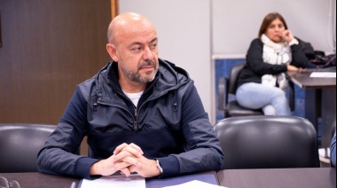 “Milei se reunió ocho veces con gente que se dedica a los memecoins y ni una con los jubilados”, cuestionó Santarelli