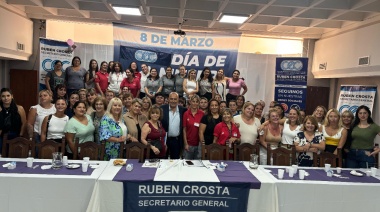 "Contra las políticas antifeministas del Gobierno Nacional": Emotivo acto de las mercantiles lomenses