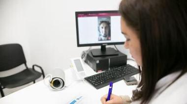 Incorporan la atención de salud mental en el sistema de telemedicina