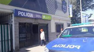 Discutió con el padrastro, le disparó en la cara y está prófugo