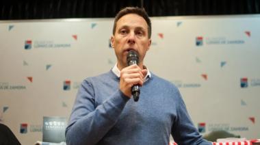 Viñuales: “El adversario político a vencer es el kirchnerismo, pero la propuesta supera por mucho el antikirchnerismo"