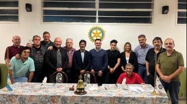 "Nacho" Moroni visitó el Rotary Club de Villa Industriales