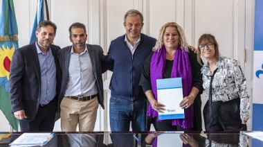 Cascallares reconoció la labor de los trabajadores del municipio