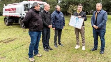 Los Bomberos Voluntarios recibieron una nueva autobomba