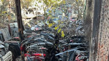 Tras un allanamiento a un desarmadero en Lanús, desarticulan una banda dedicada al robo de autos