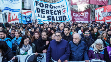 Por fuera de las listas, las dos CTA preparan una “campaña en la calle” contra Milei