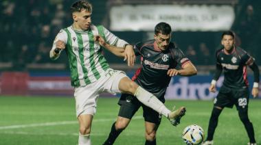 Banfield no pudo con Barracas y sufrió su primera caída