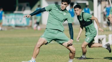 Banfield volvió de Brasil y ya piensa en Defensa