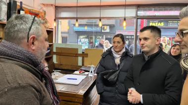 Moroni exige explicaciones al intendente Álvarez sobre los manteros en Lanús: "Es un descalabro"