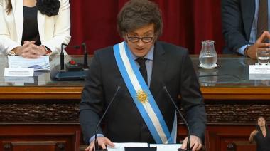 Vacarezza apuntó contra Milei: “El Presidente tendría que leer la Constitución primero”