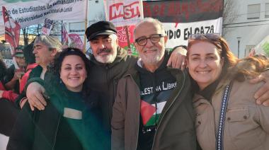 Multitudinaria marcha en Lomas de Zamora contra el genocidio en Palestina
