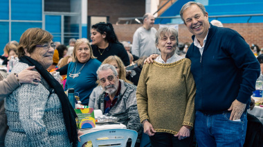 Más de 2.000 adultos mayores celebraron el Mes del Abuelo
