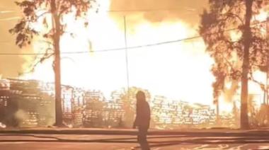 Nuevo incendio en un depósito de Esteban Echeverría
