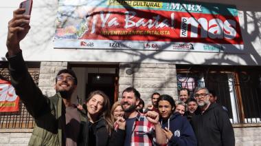 Juan Cruz Ramat y Paz Álvarez cierran su campaña en Lomas de Zamora