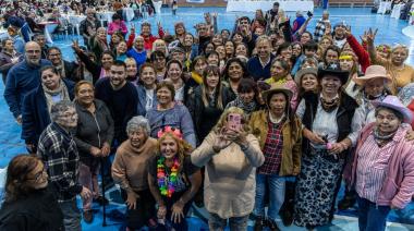 El Municipio homenajeó a trabajadoras vecinales de Almirante Brown