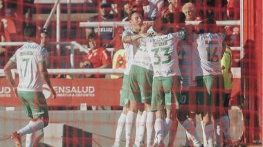 Banfield venció a Independiente y quedó tercero para soñar con la clasificación