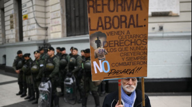 El gobierno confirma que irá por una reforma laboral: Alarma sindical