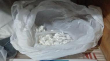 Un hombre detenido durante una serie de allanamientos por venta de drogas