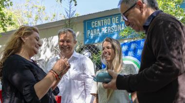 Cascallares entregó lentes a personas sin cobertura de salud
