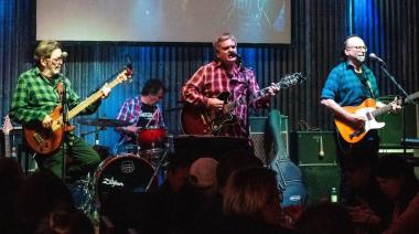 Los clásicos de Creedence y The Beatles vuelven a sonar en Adrogué