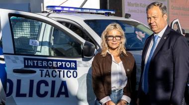 Presentaron móviles policiales equipados con cámaras lectoras de patentes