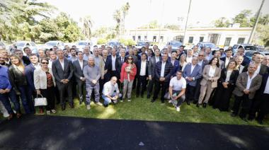 Intendentes se miran en el espejo de Morón y le piden un salvavidas a Kicillof