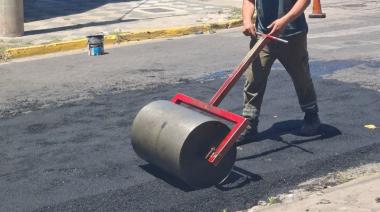 Avanzan los trabajos de bacheo en Monte Grande
