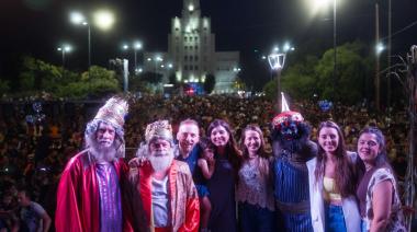 Miles de vecinos participaron del 95° Tradicional Desfile de los Reyes Magos en Lomas