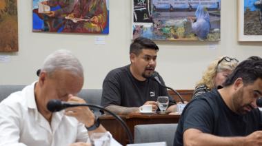 César Ríos cruzó a la oposición por querer prohibir a los trapitos