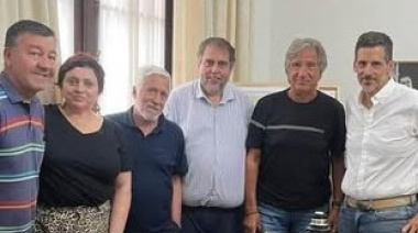 Díaz Pérez anunció la presentación de avales para la candidatura de Magario al PJ bonaerense