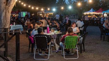 Miles de vecinos disfrutaron de una nueva edición de “la Granja Nocturna”