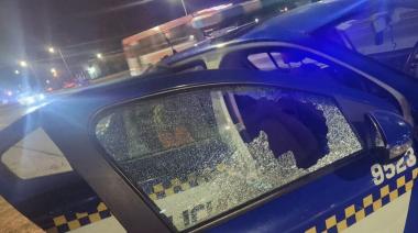 Un grupo de indigentes se resistieron al arresto y atacaron a piedrazos a la Policía