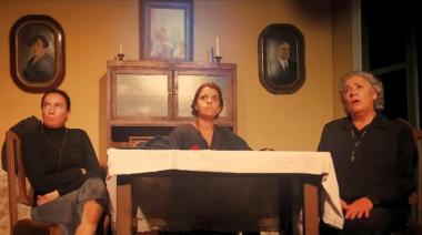 La comedia tandilense “Morirás con las piernas bien cerradas” desembarca en la calle Corrientes