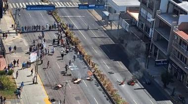 Anuncian posibles cortes y protestas por un reclamo gremial