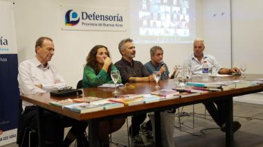 La Defensoría del Pueblo inauguró un espacio de Libros por la Memoria