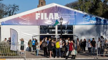 La Feria Internacional del Libro de Almirante Brown llega a las localidades