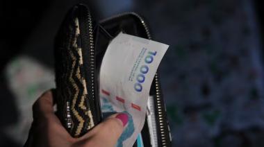 Vacarezza alertó que la baja en la recaudación genera un círculo de ajuste permanente