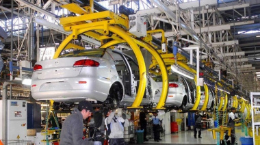 En el primer cuatrimestre del año se fabricaron casi 30 mil unidades menos