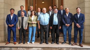 La Iglesia refuerza su rol social en el Conurbano: Cascallares participó de un encuentro junto a intendentes