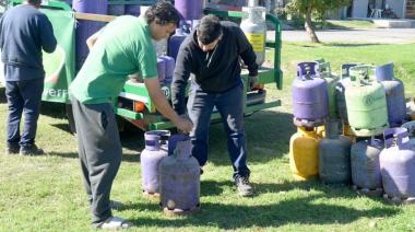 Se realizó un nuevo operativo de recarga de garrafas