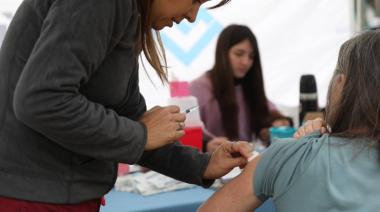 Operativo de salud en la Plaza del Futuro
