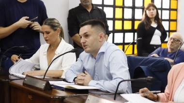 Moroni le respondió a Villa: “Tiene un acuerdo político con Julián Álvarez”