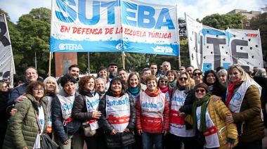 Docentes rompen la tregua con Kicillof y van al paro por mejoras salariales