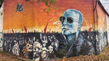Brown homenajea al Indio Solari con murales en Burzaco, Ministro Rivadavia y Longchamps